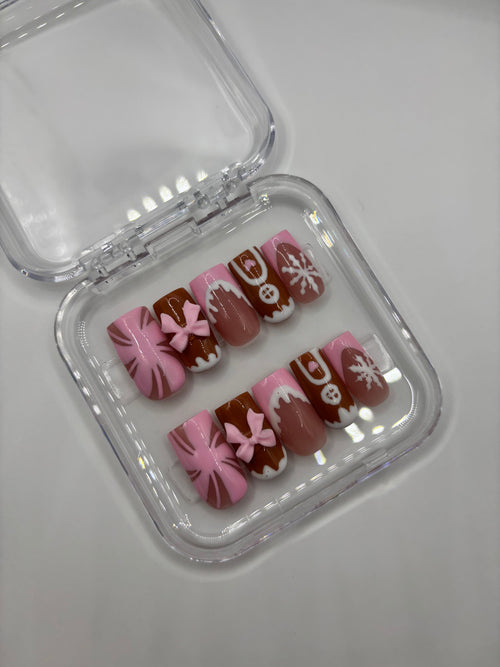 Pink Gingerbread 🎀❄️